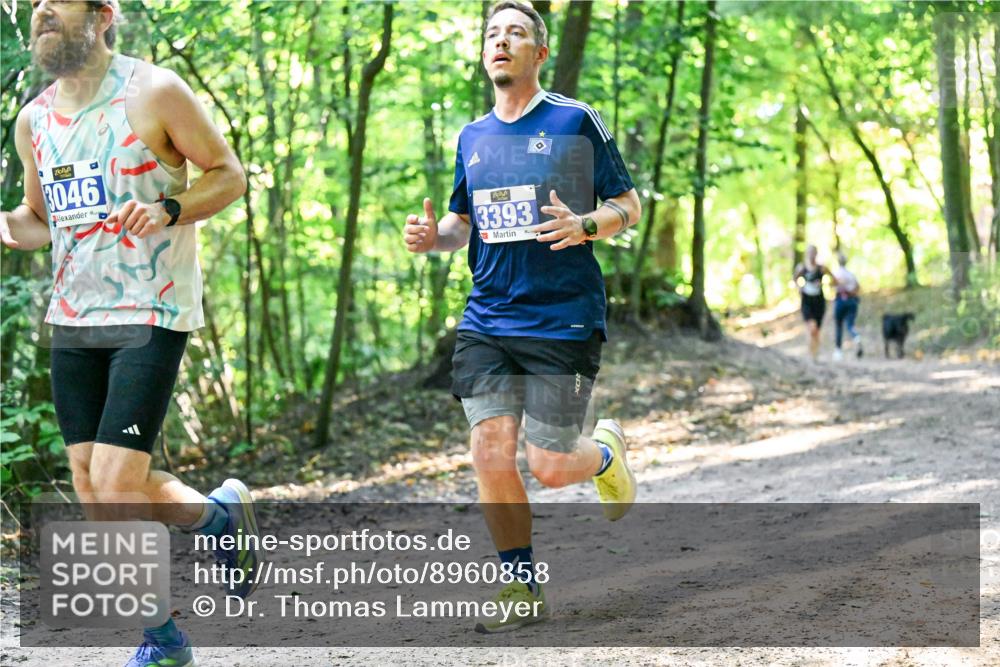 28.09.2025 - 33. Volkslauf durch das schöne Alstertal Dr. Thomas Lammeyer http://msf.ph/oto/8960858 28.09.2025 11:05:15 Laufen 3046, 3393 meine-sportfotos.de