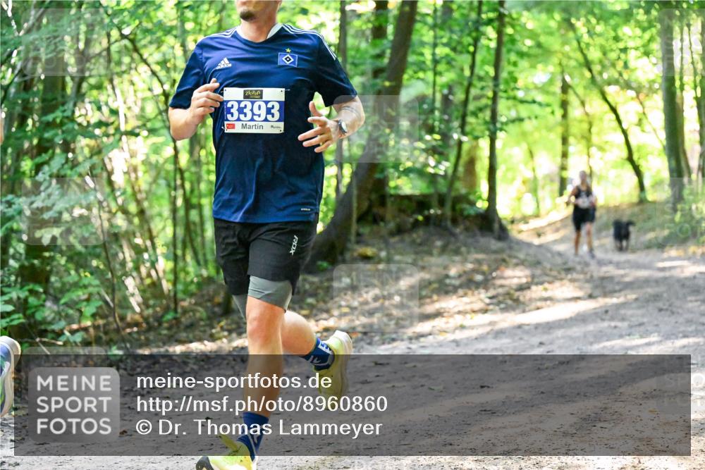 28.09.2025 - 33. Volkslauf durch das schöne Alstertal Dr. Thomas Lammeyer http://msf.ph/oto/8960860 28.09.2025 11:05:15 Laufen 3393 meine-sportfotos.de