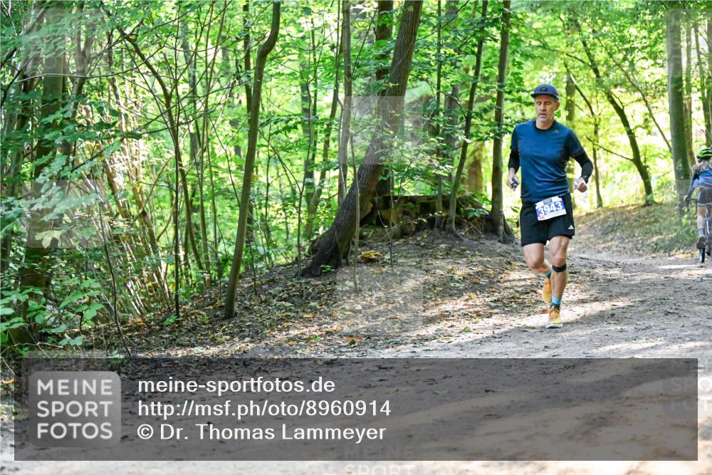 28.09.2025 - 33. Volkslauf durch das schöne Alstertal Dr. Thomas Lammeyer http://msf.ph/oto/8960914 28.09.2025 11:05:34 Laufen 3943 meine-sportfotos.de