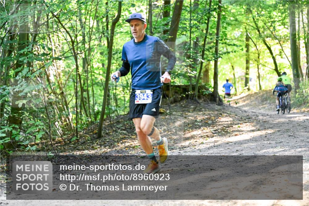 28.09.2025 - 33. Volkslauf durch das schöne Alstertal Dr. Thomas Lammeyer http://msf.ph/oto/8960923 28.09.2025 11:05:35 Laufen 3943 meine-sportfotos.de