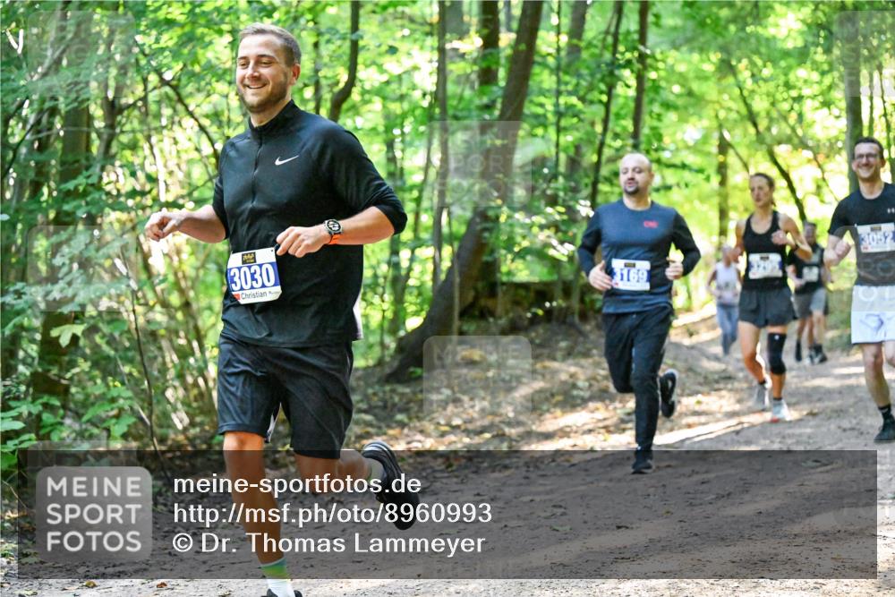 28.09.2025 - 33. Volkslauf durch das schöne Alstertal Dr. Thomas Lammeyer http://msf.ph/oto/8960993 28.09.2025 11:05:57 Laufen 3030, 3052, 3169 meine-sportfotos.de