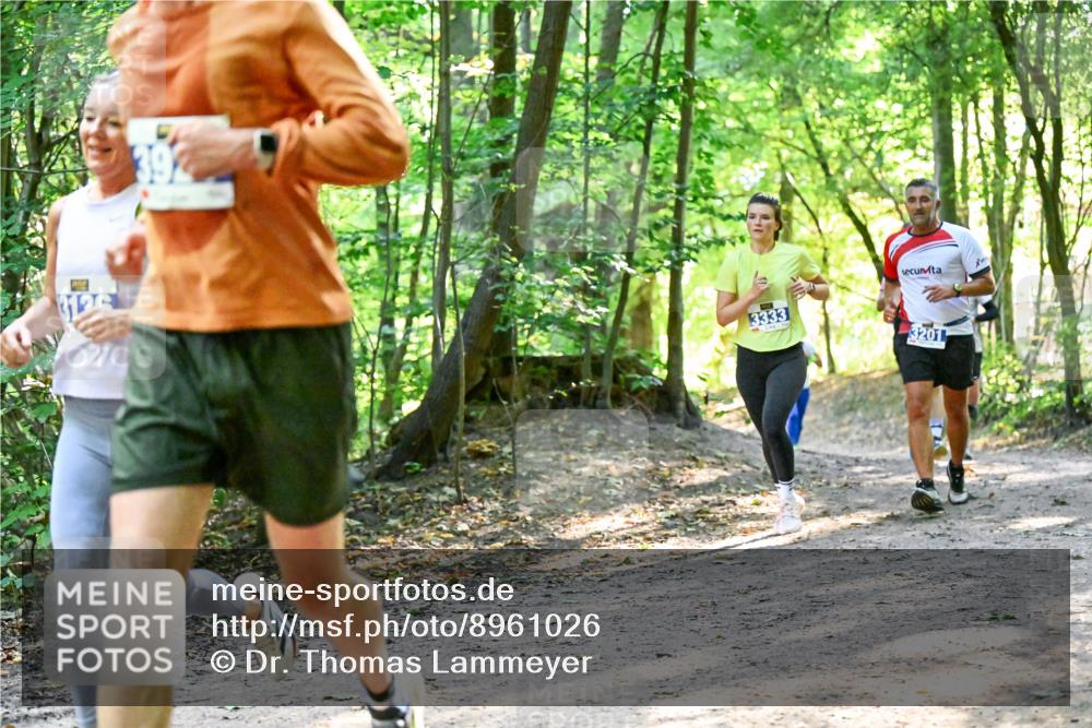 28.09.2025 - 33. Volkslauf durch das schöne Alstertal Dr. Thomas Lammeyer http://msf.ph/oto/8961026 28.09.2025 11:06:03 Laufen 3333 meine-sportfotos.de