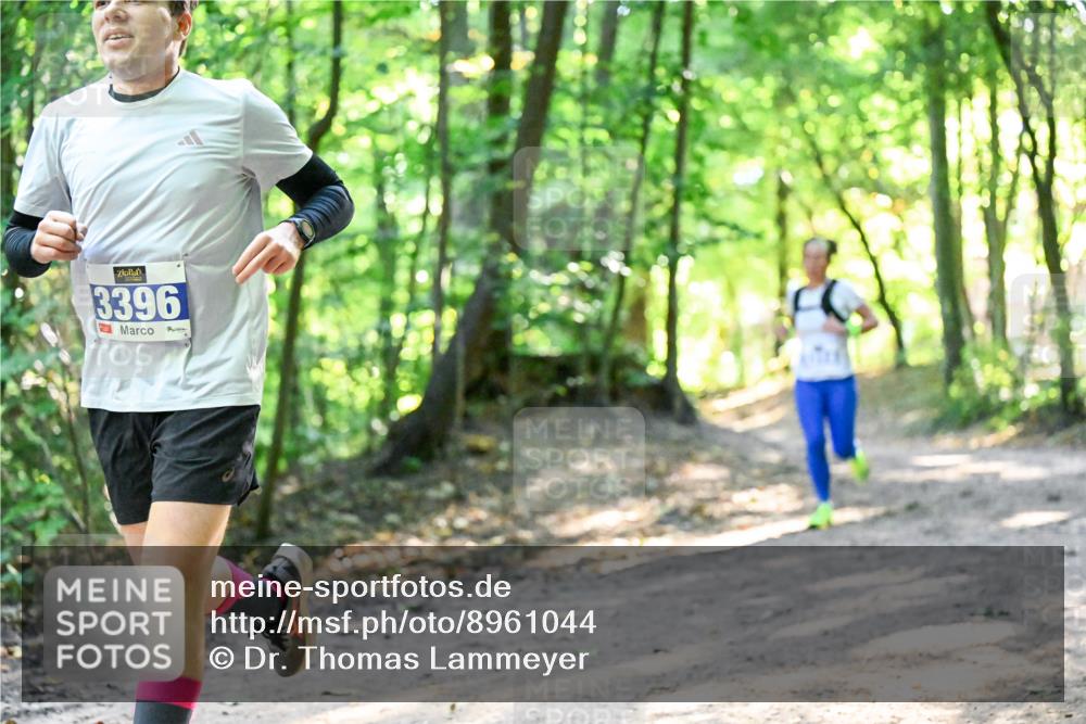28.09.2025 - 33. Volkslauf durch das schöne Alstertal Dr. Thomas Lammeyer http://msf.ph/oto/8961044 28.09.2025 11:06:07 Laufen 3396 meine-sportfotos.de
