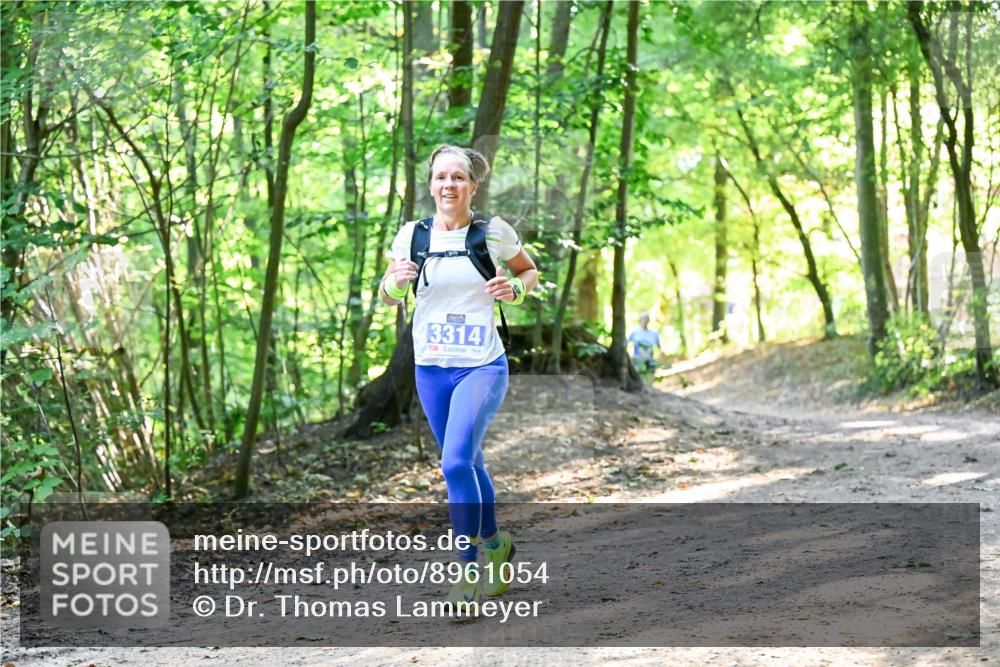 28.09.2025 - 33. Volkslauf durch das schöne Alstertal Dr. Thomas Lammeyer http://msf.ph/oto/8961054 28.09.2025 11:06:08 Laufen 3314 meine-sportfotos.de