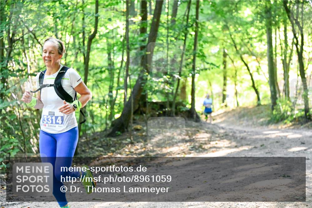 28.09.2025 - 33. Volkslauf durch das schöne Alstertal Dr. Thomas Lammeyer http://msf.ph/oto/8961059 28.09.2025 11:06:09 Laufen 3314 meine-sportfotos.de