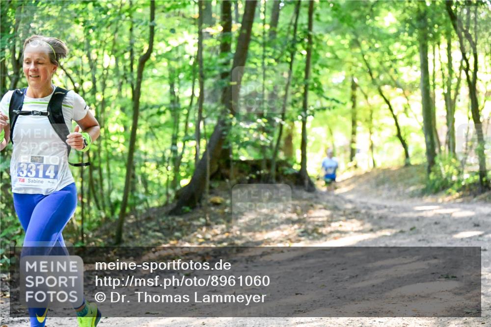28.09.2025 - 33. Volkslauf durch das schöne Alstertal Dr. Thomas Lammeyer http://msf.ph/oto/8961060 28.09.2025 11:06:09 Laufen 3314 meine-sportfotos.de