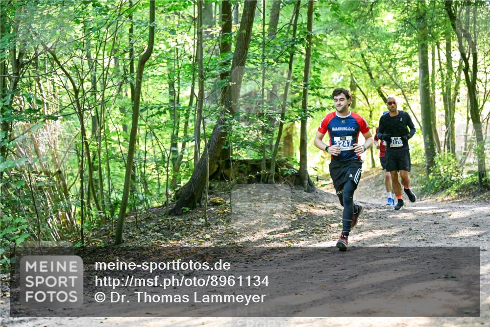 28.09.2025 - 33. Volkslauf durch das schöne Alstertal Dr. Thomas Lammeyer http://msf.ph/oto/8961134 28.09.2025 11:06:29 Laufen 3247, 31176 meine-sportfotos.de
