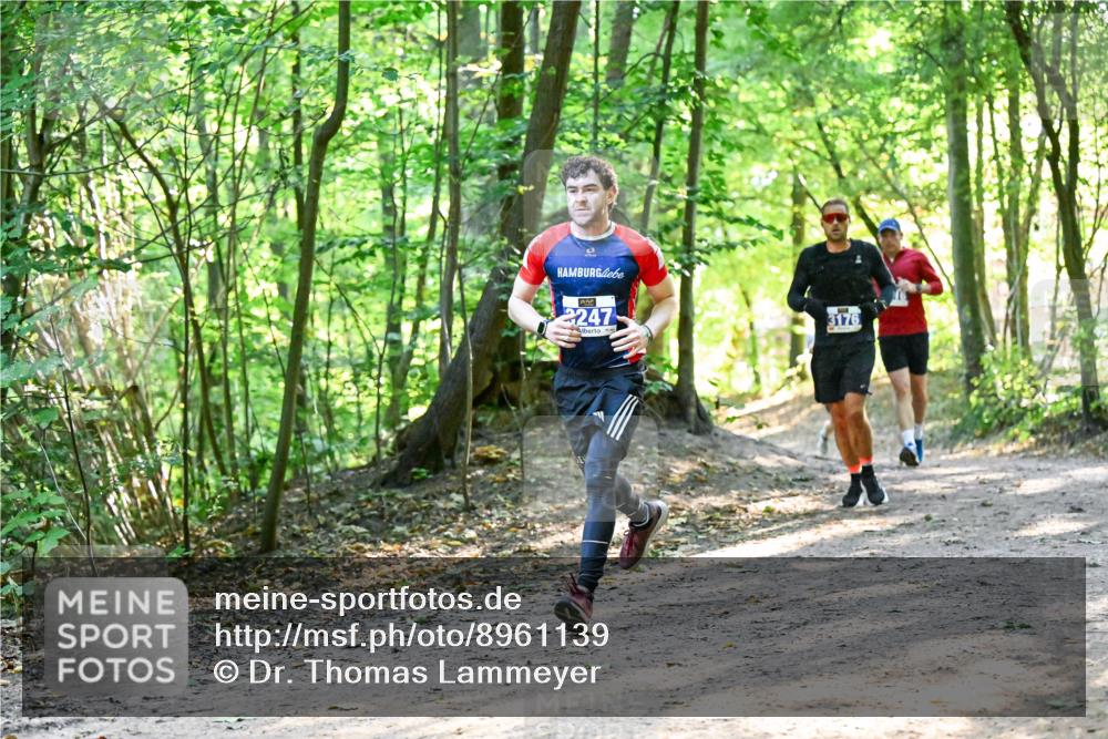 28.09.2025 - 33. Volkslauf durch das schöne Alstertal Dr. Thomas Lammeyer http://msf.ph/oto/8961139 28.09.2025 11:06:30 Laufen 247, 3176 meine-sportfotos.de
