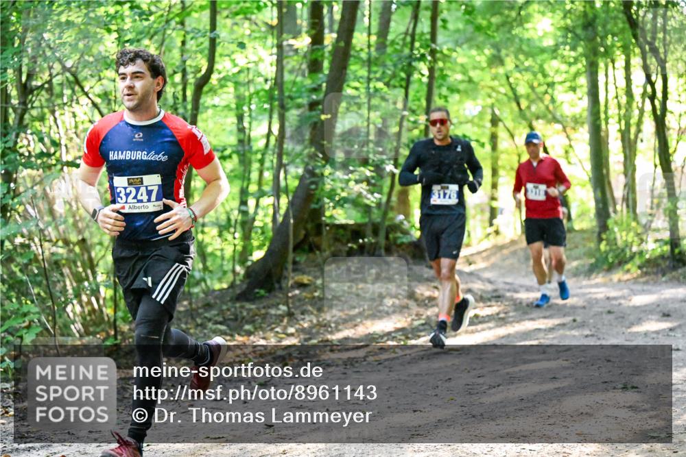 28.09.2025 - 33. Volkslauf durch das schöne Alstertal Dr. Thomas Lammeyer http://msf.ph/oto/8961143 28.09.2025 11:06:30 Laufen 3247, 3176 meine-sportfotos.de
