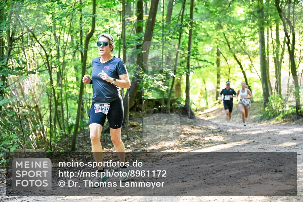 28.09.2025 - 33. Volkslauf durch das schöne Alstertal Dr. Thomas Lammeyer http://msf.ph/oto/8961172 28.09.2025 11:06:35 Laufen 14, 3220 meine-sportfotos.de