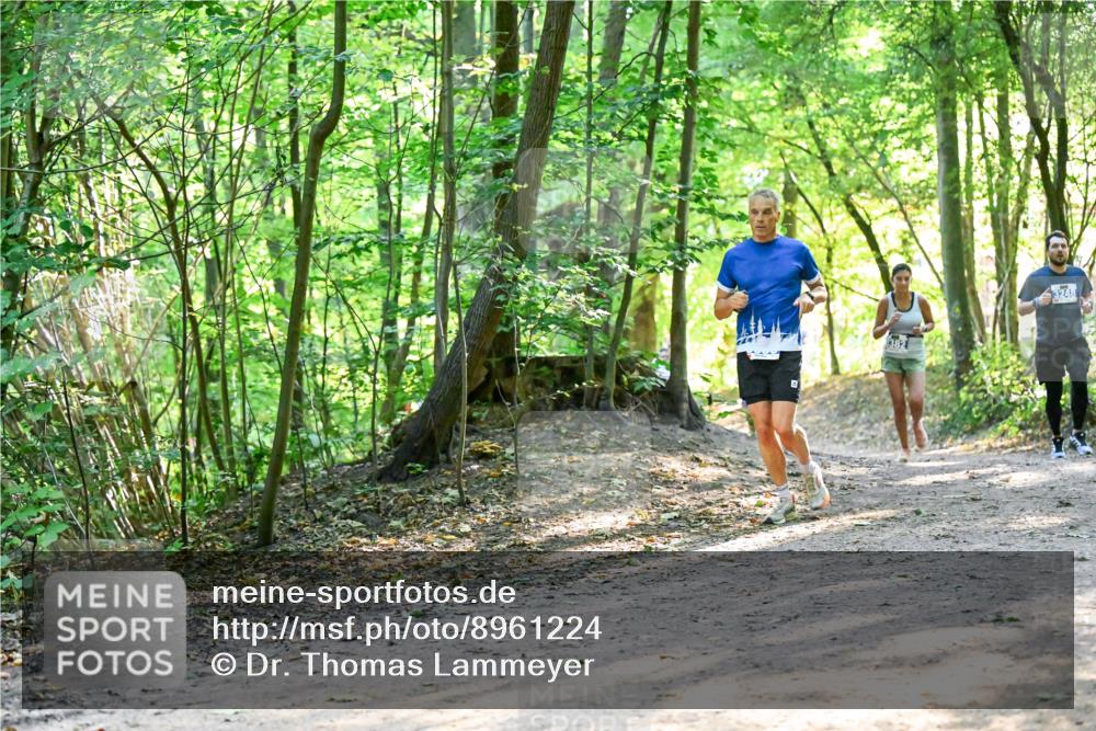 28.09.2025 - 33. Volkslauf durch das schöne Alstertal Dr. Thomas Lammeyer http://msf.ph/oto/8961224 28.09.2025 11:06:46 Laufen 3248 meine-sportfotos.de