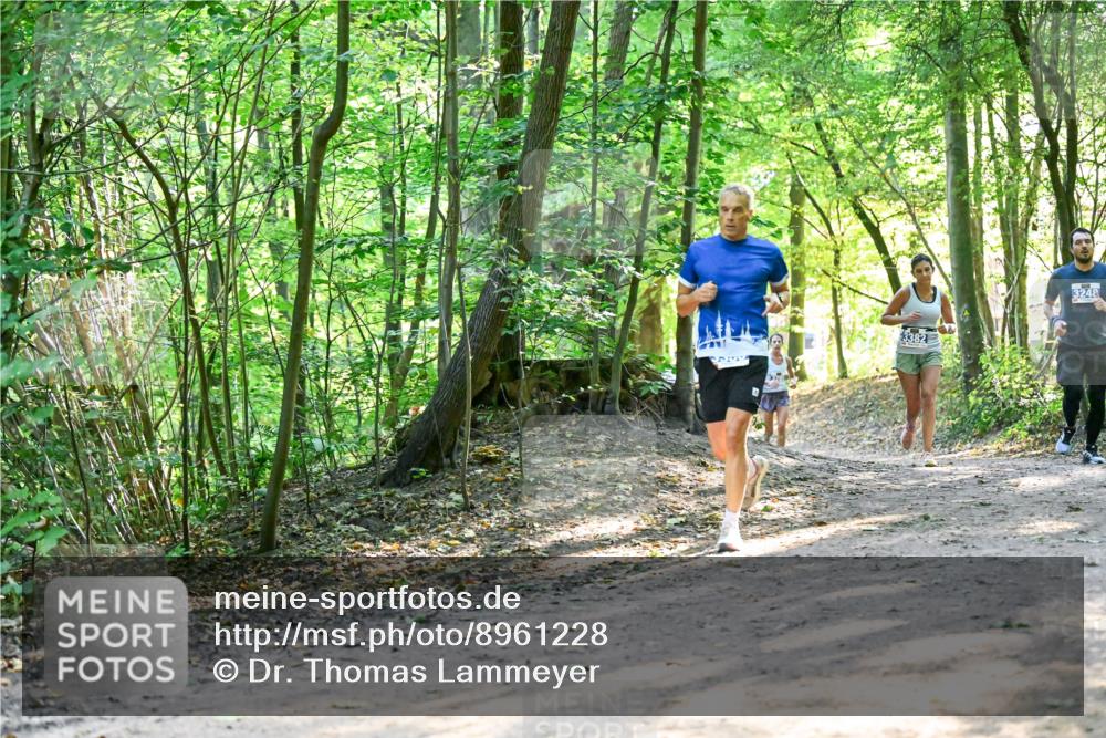 28.09.2025 - 33. Volkslauf durch das schöne Alstertal Dr. Thomas Lammeyer http://msf.ph/oto/8961228 28.09.2025 11:06:46 Laufen 3382, 3248 meine-sportfotos.de