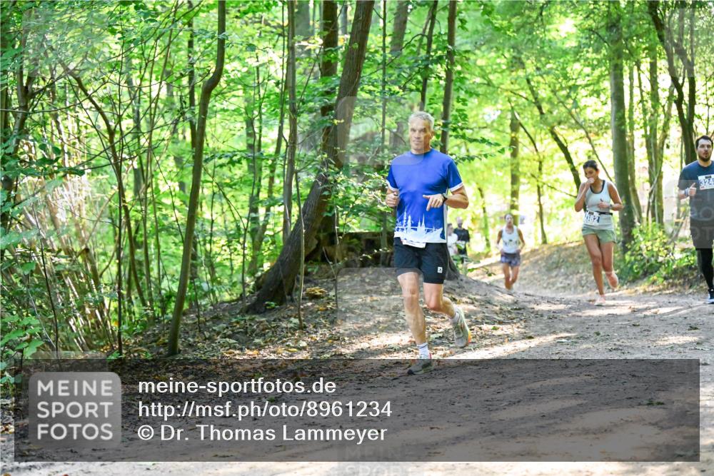 28.09.2025 - 33. Volkslauf durch das schöne Alstertal Dr. Thomas Lammeyer http://msf.ph/oto/8961234 28.09.2025 11:06:47 Laufen 3821, 324 meine-sportfotos.de