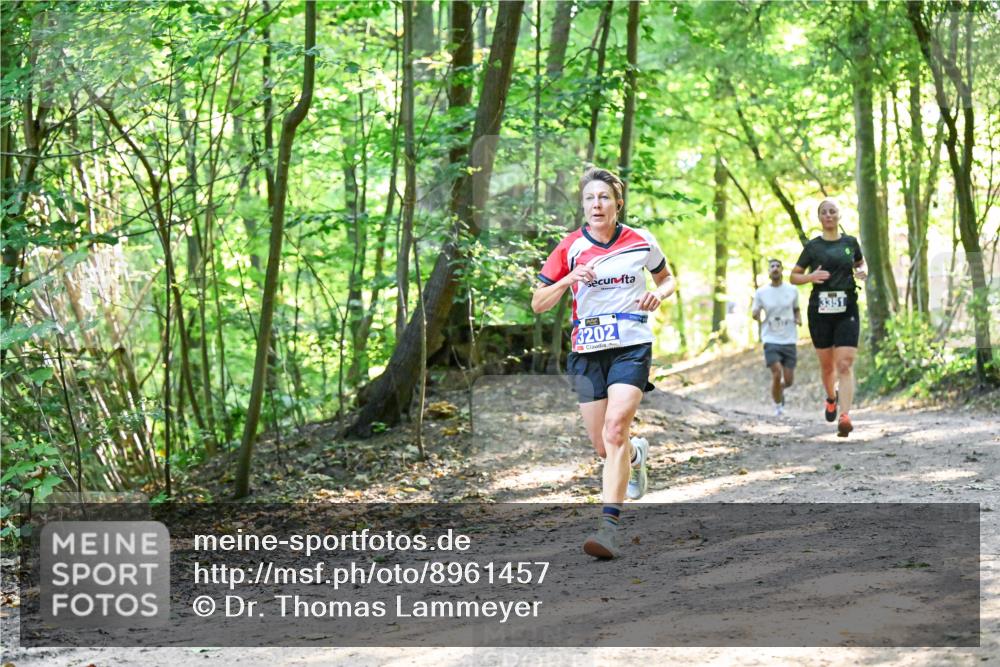 28.09.2025 - 33. Volkslauf durch das schöne Alstertal Dr. Thomas Lammeyer http://msf.ph/oto/8961457 28.09.2025 11:07:09 Laufen 3202, 3351 meine-sportfotos.de