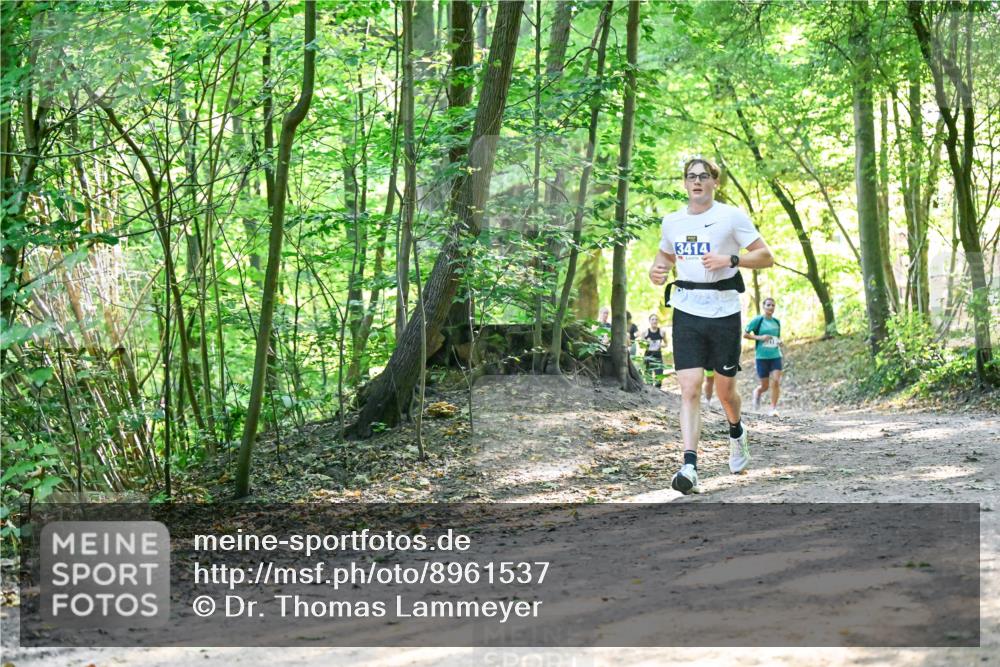 28.09.2025 - 33. Volkslauf durch das schöne Alstertal Dr. Thomas Lammeyer http://msf.ph/oto/8961537 28.09.2025 11:07:39 Laufen 3414 meine-sportfotos.de