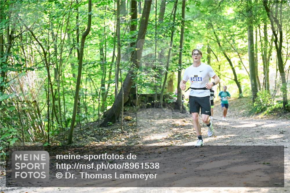 28.09.2025 - 33. Volkslauf durch das schöne Alstertal Dr. Thomas Lammeyer http://msf.ph/oto/8961538 28.09.2025 11:07:39 Laufen 3414 meine-sportfotos.de