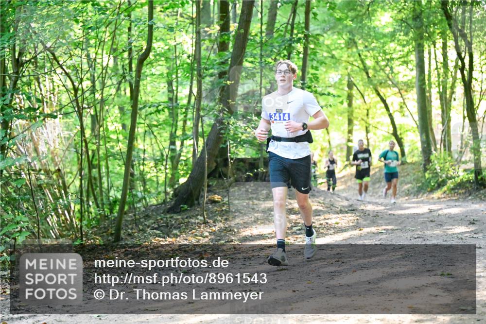 28.09.2025 - 33. Volkslauf durch das schöne Alstertal Dr. Thomas Lammeyer http://msf.ph/oto/8961543 28.09.2025 11:07:39 Laufen 3414 meine-sportfotos.de