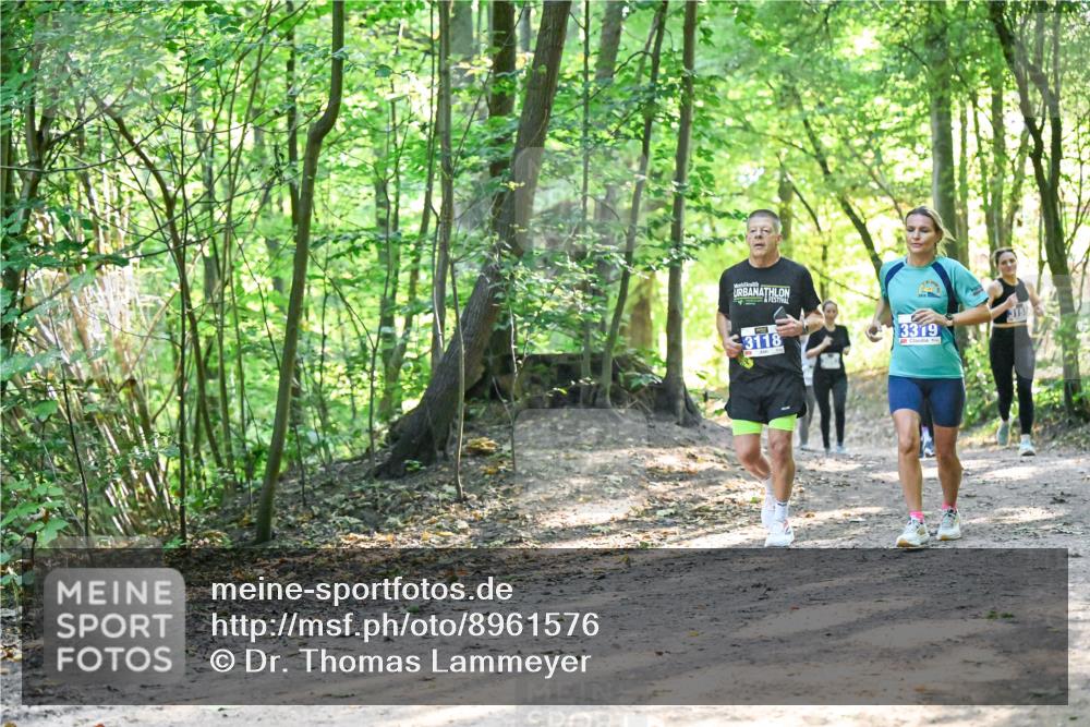 28.09.2025 - 33. Volkslauf durch das schöne Alstertal Dr. Thomas Lammeyer http://msf.ph/oto/8961576 28.09.2025 11:07:44 Laufen 3118, 3319, 315 meine-sportfotos.de