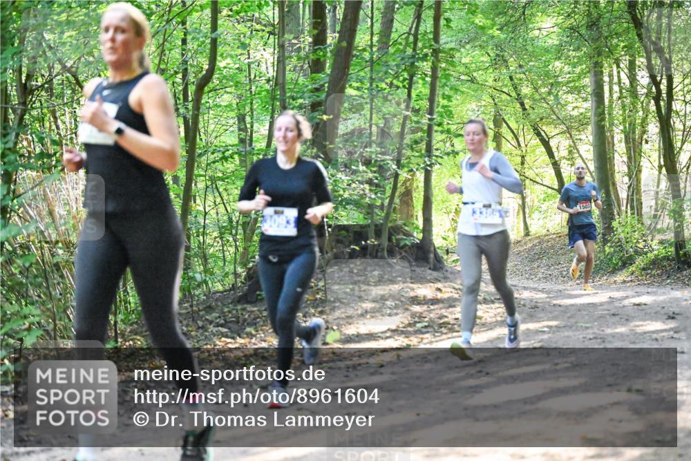 28.09.2025 - 33. Volkslauf durch das schöne Alstertal Dr. Thomas Lammeyer http://msf.ph/oto/8961604 28.09.2025 11:07:49 Laufen 1503 meine-sportfotos.de