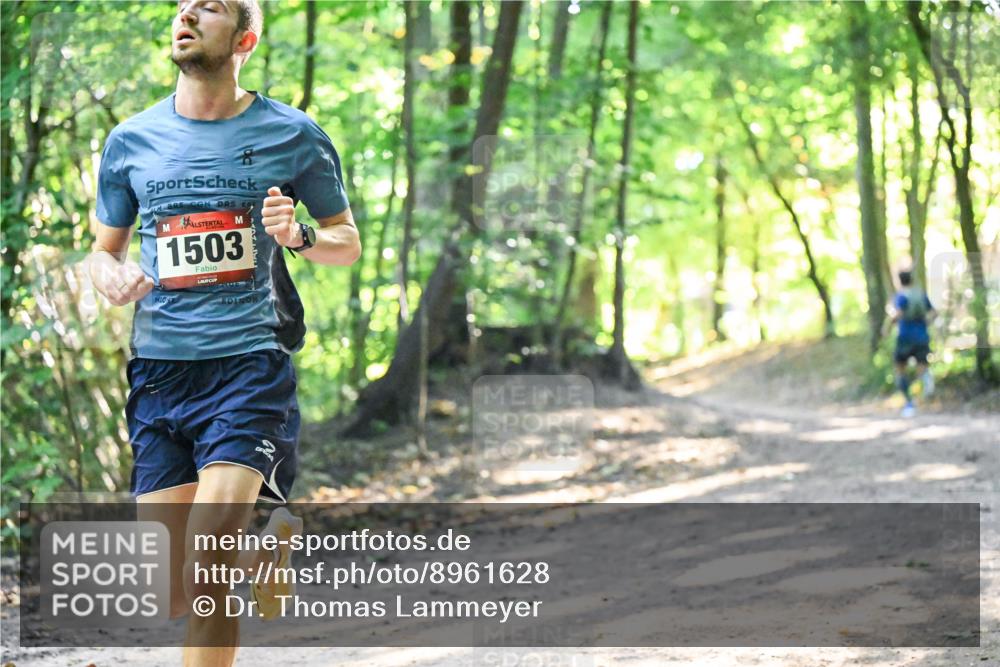 28.09.2025 - 33. Volkslauf durch das schöne Alstertal Dr. Thomas Lammeyer http://msf.ph/oto/8961628 28.09.2025 11:07:52 Laufen 1503 meine-sportfotos.de