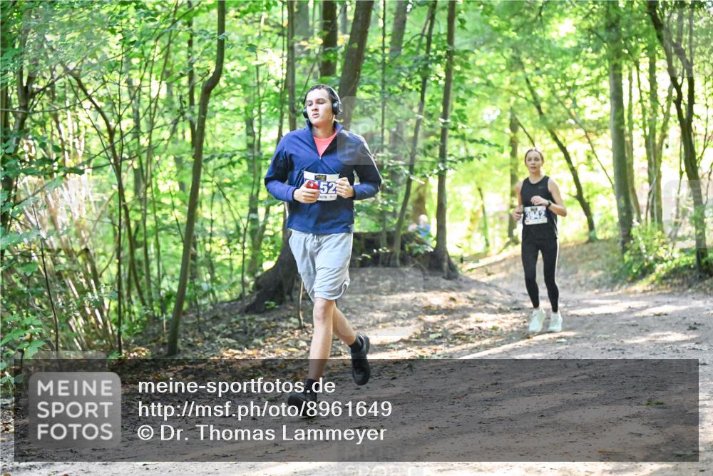 28.09.2025 - 33. Volkslauf durch das schöne Alstertal Dr. Thomas Lammeyer http://msf.ph/oto/8961649 28.09.2025 11:08:03 Laufen 52 meine-sportfotos.de