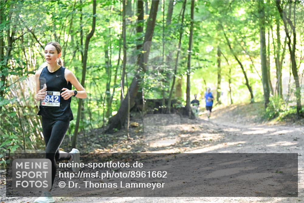 28.09.2025 - 33. Volkslauf durch das schöne Alstertal Dr. Thomas Lammeyer http://msf.ph/oto/8961662 28.09.2025 11:08:05 Laufen 3942 meine-sportfotos.de