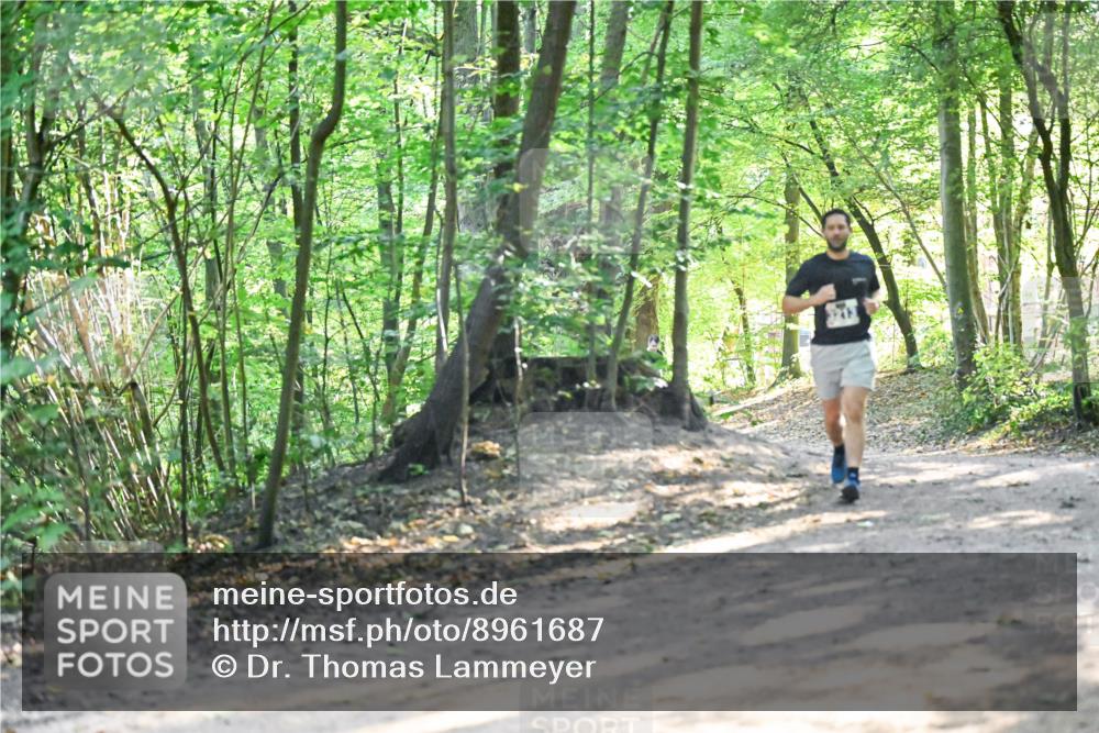 28.09.2025 - 33. Volkslauf durch das schöne Alstertal Dr. Thomas Lammeyer http://msf.ph/oto/8961687 28.09.2025 11:08:11 Laufen  meine-sportfotos.de