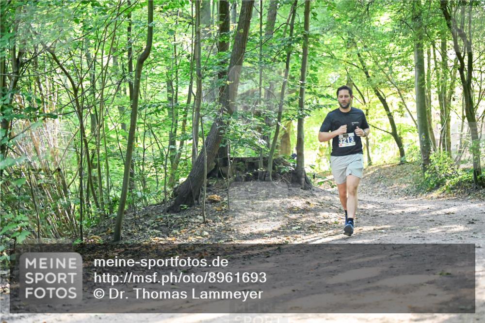 28.09.2025 - 33. Volkslauf durch das schöne Alstertal Dr. Thomas Lammeyer http://msf.ph/oto/8961693 28.09.2025 11:08:12 Laufen 3213 meine-sportfotos.de