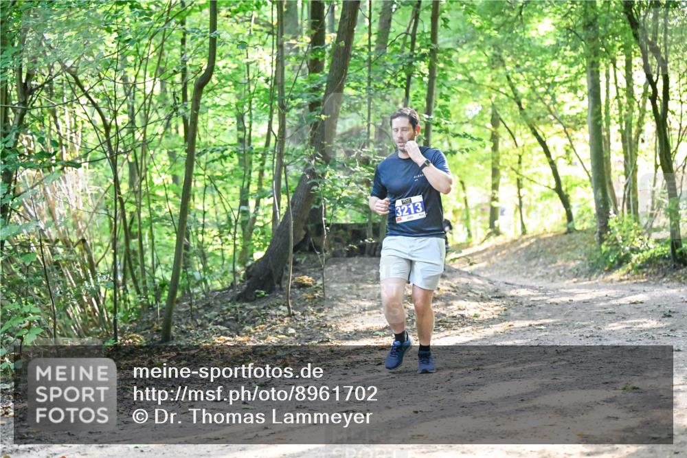 28.09.2025 - 33. Volkslauf durch das schöne Alstertal Dr. Thomas Lammeyer http://msf.ph/oto/8961702 28.09.2025 11:08:13 Laufen 3213 meine-sportfotos.de