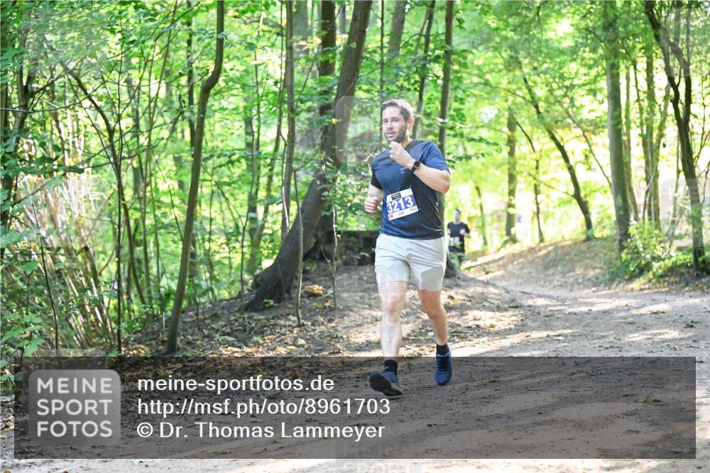 28.09.2025 - 33. Volkslauf durch das schöne Alstertal Dr. Thomas Lammeyer http://msf.ph/oto/8961703 28.09.2025 11:08:13 Laufen 3213 meine-sportfotos.de