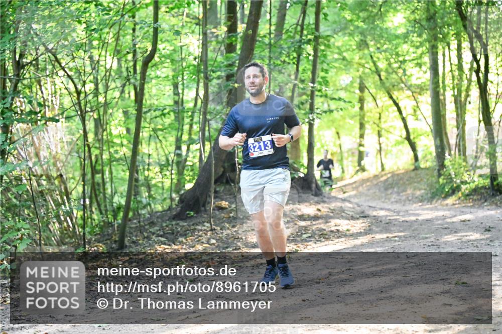28.09.2025 - 33. Volkslauf durch das schöne Alstertal Dr. Thomas Lammeyer http://msf.ph/oto/8961705 28.09.2025 11:08:13 Laufen 3213 meine-sportfotos.de