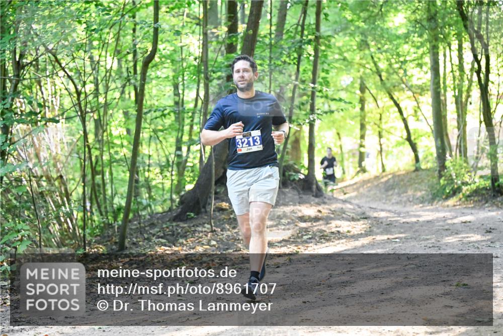 28.09.2025 - 33. Volkslauf durch das schöne Alstertal Dr. Thomas Lammeyer http://msf.ph/oto/8961707 28.09.2025 11:08:13 Laufen 3213 meine-sportfotos.de