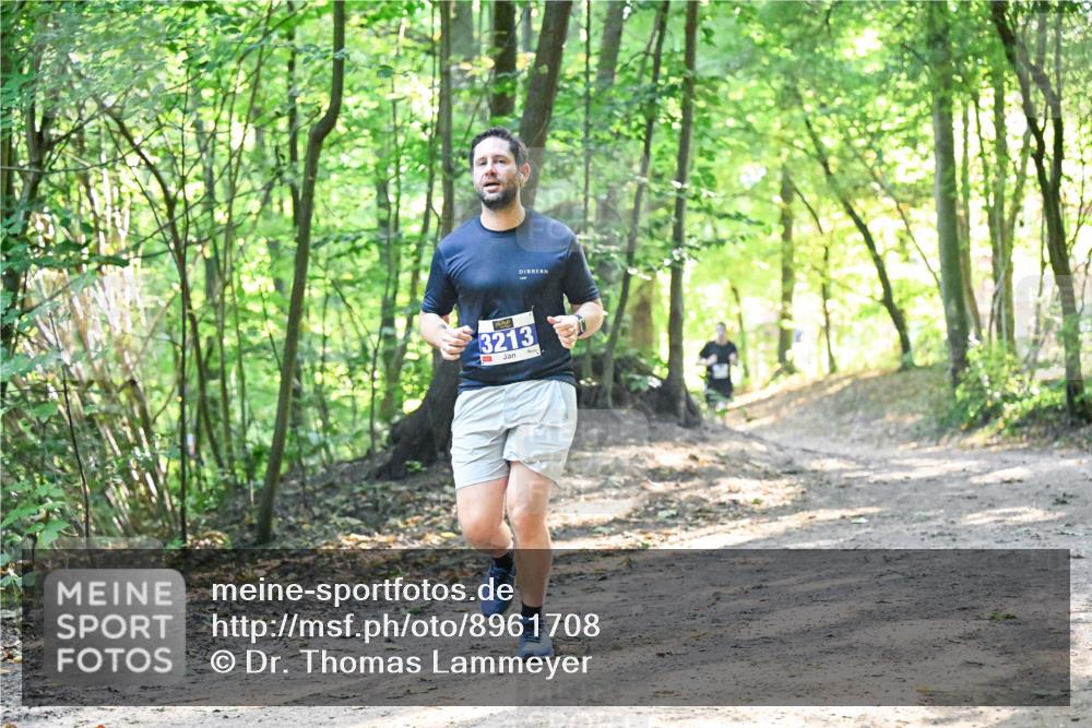 28.09.2025 - 33. Volkslauf durch das schöne Alstertal Dr. Thomas Lammeyer http://msf.ph/oto/8961708 28.09.2025 11:08:13 Laufen 3213 meine-sportfotos.de