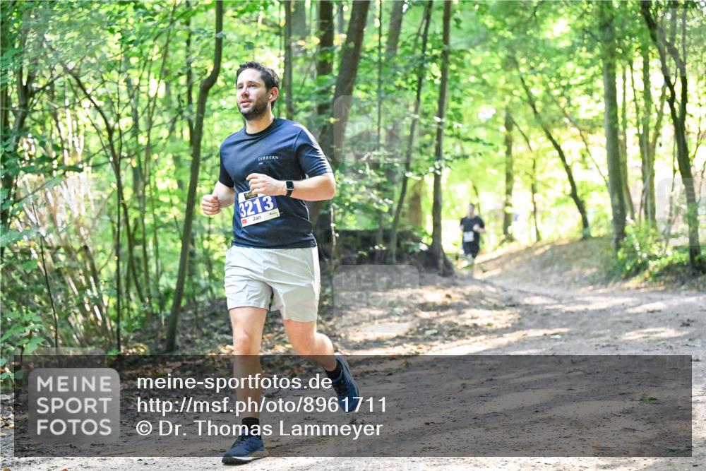 28.09.2025 - 33. Volkslauf durch das schöne Alstertal Dr. Thomas Lammeyer http://msf.ph/oto/8961711 28.09.2025 11:08:14 Laufen 3213 meine-sportfotos.de