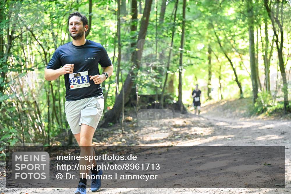 28.09.2025 - 33. Volkslauf durch das schöne Alstertal Dr. Thomas Lammeyer http://msf.ph/oto/8961713 28.09.2025 11:08:14 Laufen 3213 meine-sportfotos.de