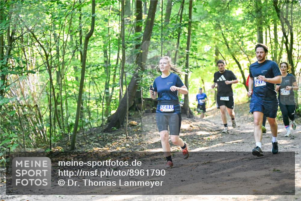 28.09.2025 - 33. Volkslauf durch das schöne Alstertal Dr. Thomas Lammeyer http://msf.ph/oto/8961790 28.09.2025 11:08:31 Laufen 3210, 2008, 3212, 3936 meine-sportfotos.de