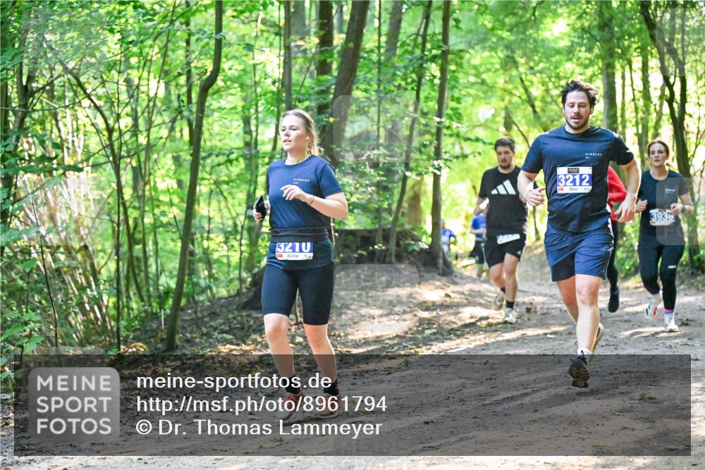 28.09.2025 - 33. Volkslauf durch das schöne Alstertal Dr. Thomas Lammeyer http://msf.ph/oto/8961794 28.09.2025 11:08:31 Laufen 3212, 3210, 3936 meine-sportfotos.de