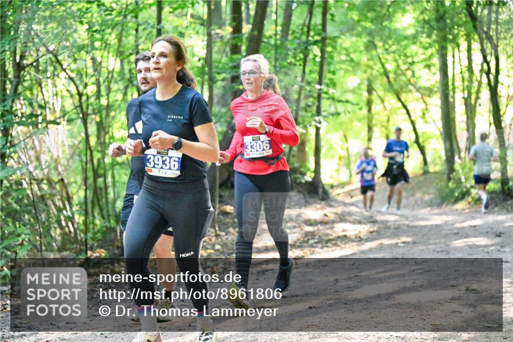 28.09.2025 - 33. Volkslauf durch das schöne Alstertal Dr. Thomas Lammeyer http://msf.ph/oto/8961806 28.09.2025 11:08:33 Laufen 3936, 3306 meine-sportfotos.de