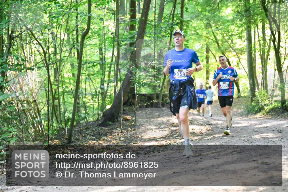 28.09.2025 - 33. Volkslauf durch das schöne Alstertal Dr. Thomas Lammeyer http://msf.ph/oto/8961825 28.09.2025 11:08:37 Laufen 3045, 3066 meine-sportfotos.de