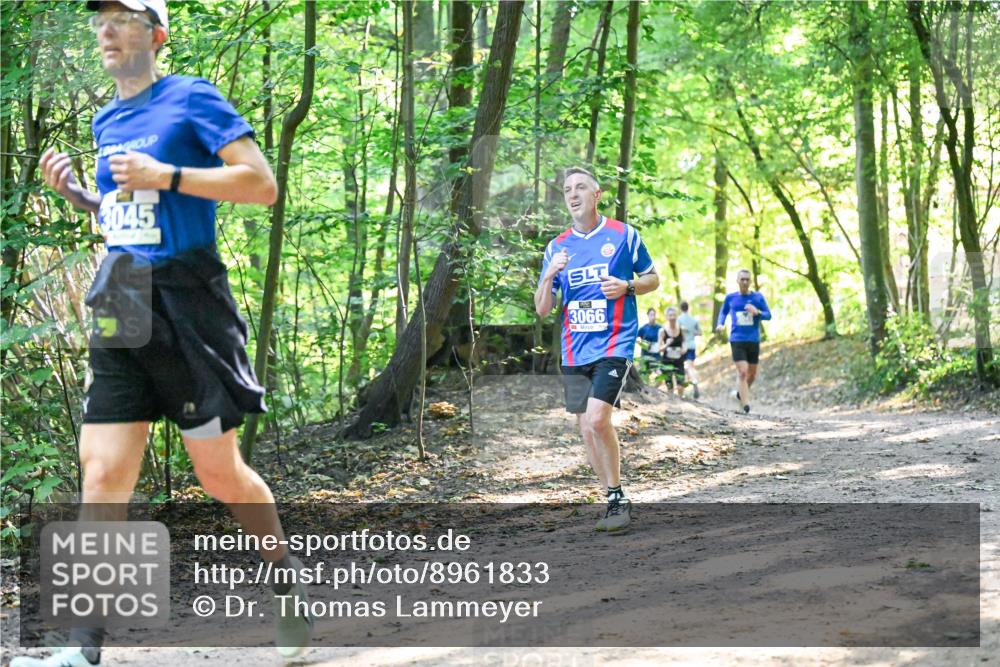 28.09.2025 - 33. Volkslauf durch das schöne Alstertal Dr. Thomas Lammeyer http://msf.ph/oto/8961833 28.09.2025 11:08:39 Laufen 3045, 3066 meine-sportfotos.de