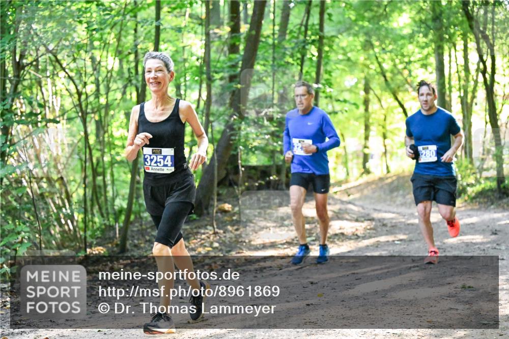 28.09.2025 - 33. Volkslauf durch das schöne Alstertal Dr. Thomas Lammeyer http://msf.ph/oto/8961869 28.09.2025 11:08:46 Laufen 3254, 3280 meine-sportfotos.de
