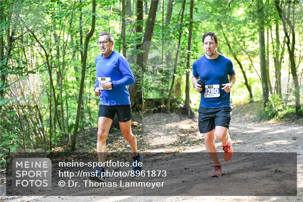 28.09.2025 - 33. Volkslauf durch das schöne Alstertal Dr. Thomas Lammeyer http://msf.ph/oto/8961873 28.09.2025 11:08:47 Laufen 3280 meine-sportfotos.de