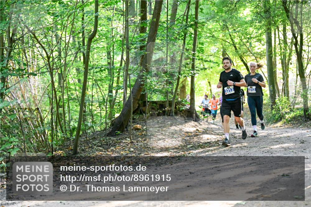 28.09.2025 - 33. Volkslauf durch das schöne Alstertal Dr. Thomas Lammeyer http://msf.ph/oto/8961915 28.09.2025 11:09:09 Laufen 3313, 3312 meine-sportfotos.de