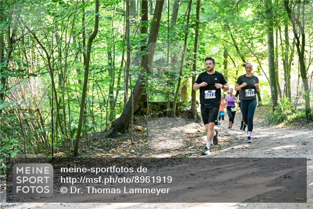 28.09.2025 - 33. Volkslauf durch das schöne Alstertal Dr. Thomas Lammeyer http://msf.ph/oto/8961919 28.09.2025 11:09:09 Laufen 3313, 3312 meine-sportfotos.de