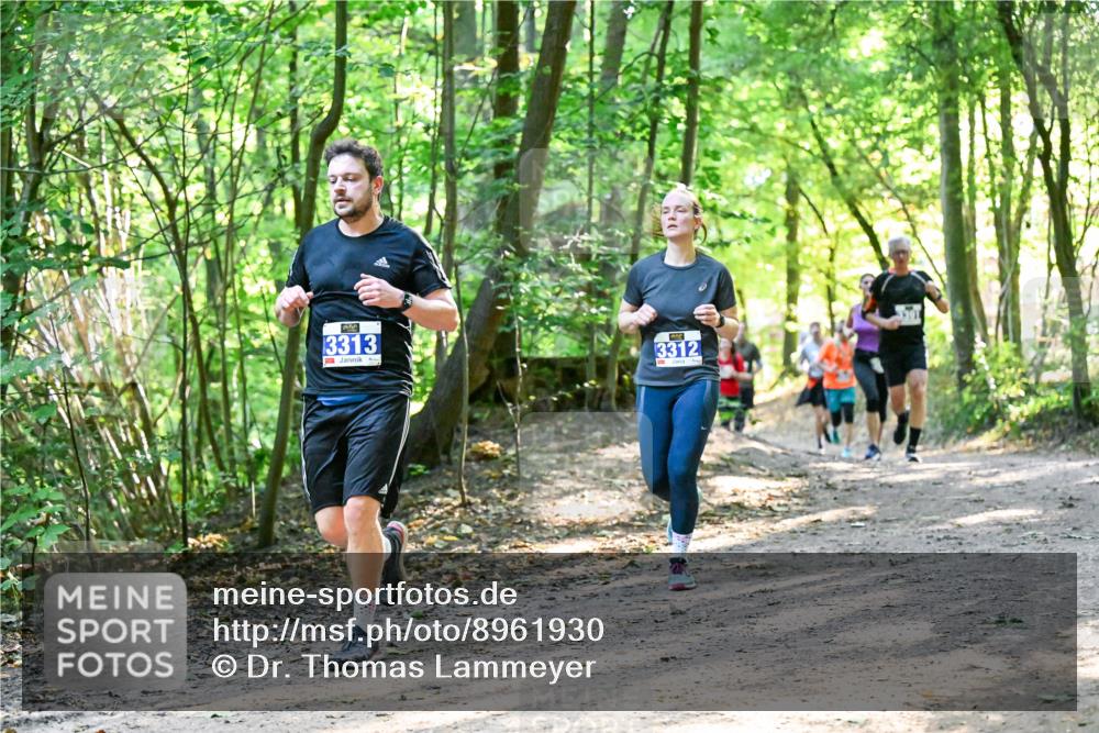 28.09.2025 - 33. Volkslauf durch das schöne Alstertal Dr. Thomas Lammeyer http://msf.ph/oto/8961930 28.09.2025 11:09:11 Laufen 3313, 3312 meine-sportfotos.de