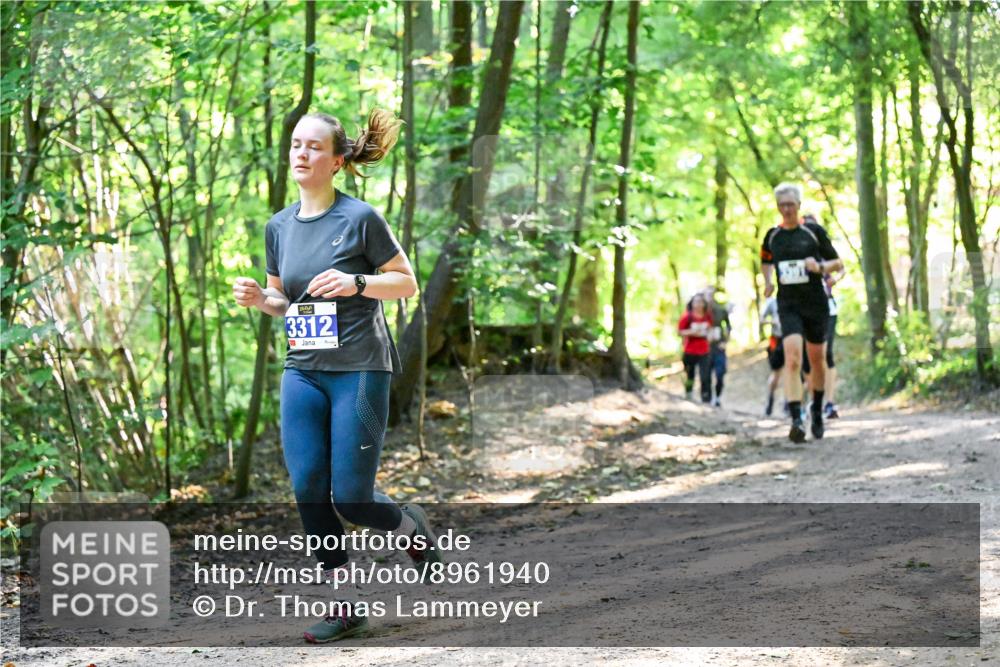 28.09.2025 - 33. Volkslauf durch das schöne Alstertal Dr. Thomas Lammeyer http://msf.ph/oto/8961940 28.09.2025 11:09:12 Laufen 3312 meine-sportfotos.de