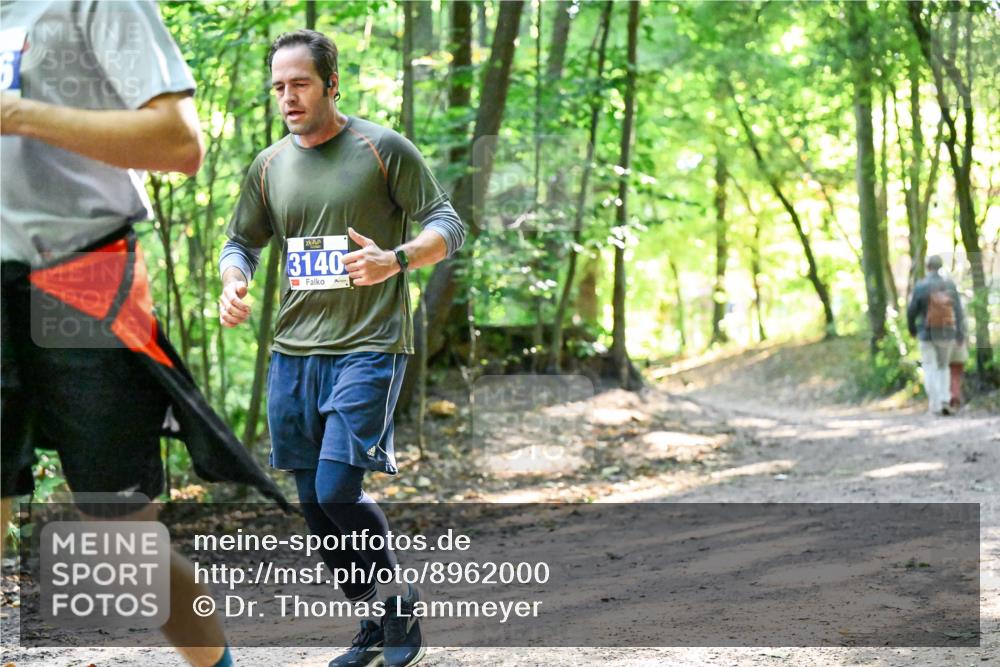 28.09.2025 - 33. Volkslauf durch das schöne Alstertal Dr. Thomas Lammeyer http://msf.ph/oto/8962000 28.09.2025 11:09:20 Laufen 3140 meine-sportfotos.de