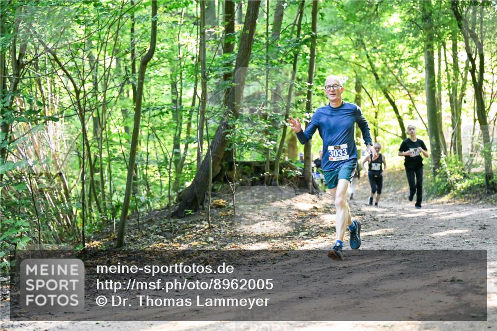28.09.2025 - 33. Volkslauf durch das schöne Alstertal Dr. Thomas Lammeyer http://msf.ph/oto/8962005 28.09.2025 11:09:30 Laufen 3033 meine-sportfotos.de