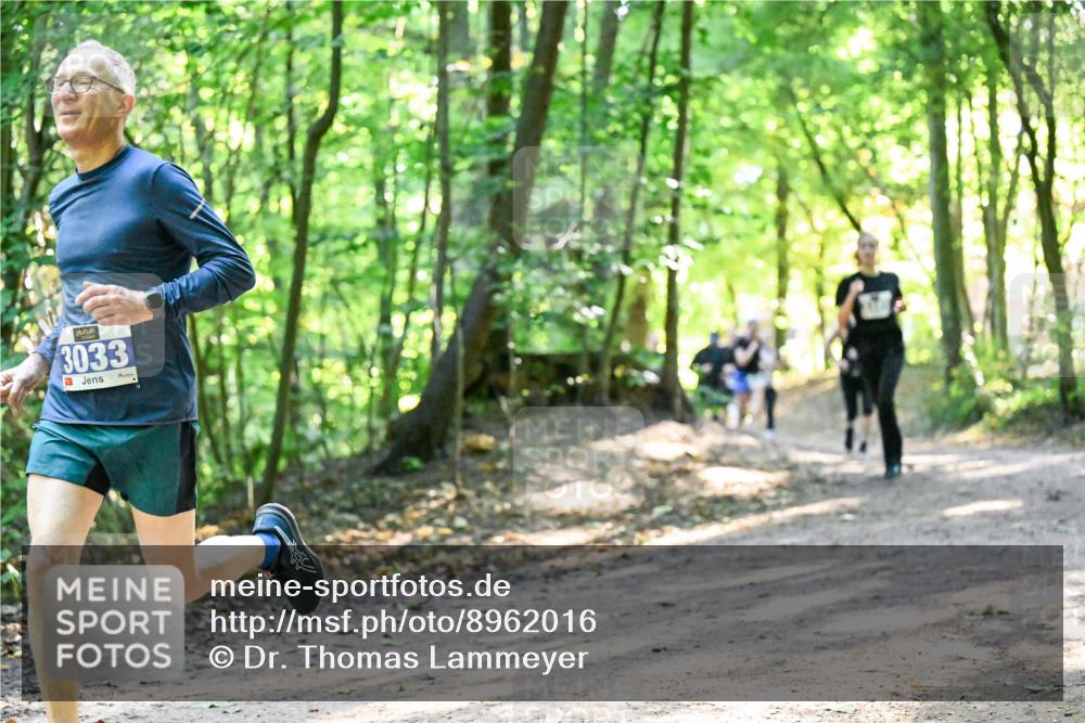28.09.2025 - 33. Volkslauf durch das schöne Alstertal Dr. Thomas Lammeyer http://msf.ph/oto/8962016 28.09.2025 11:09:31 Laufen 3033 meine-sportfotos.de