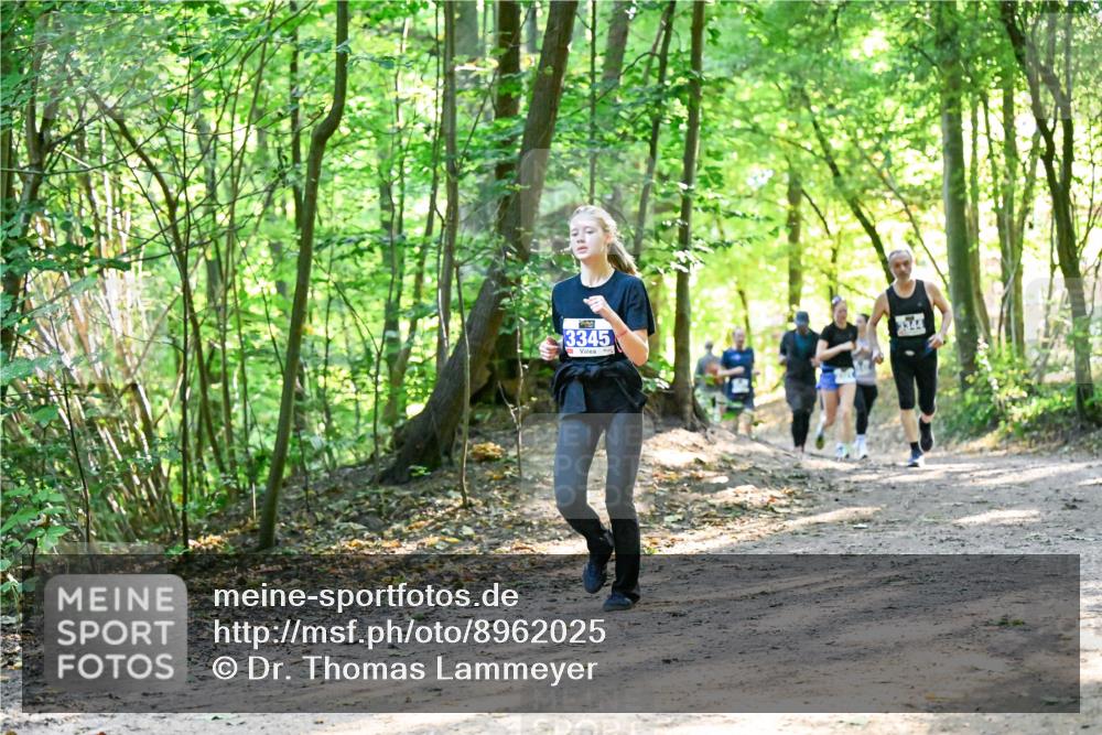 28.09.2025 - 33. Volkslauf durch das schöne Alstertal Dr. Thomas Lammeyer http://msf.ph/oto/8962025 28.09.2025 11:09:33 Laufen 3345 meine-sportfotos.de